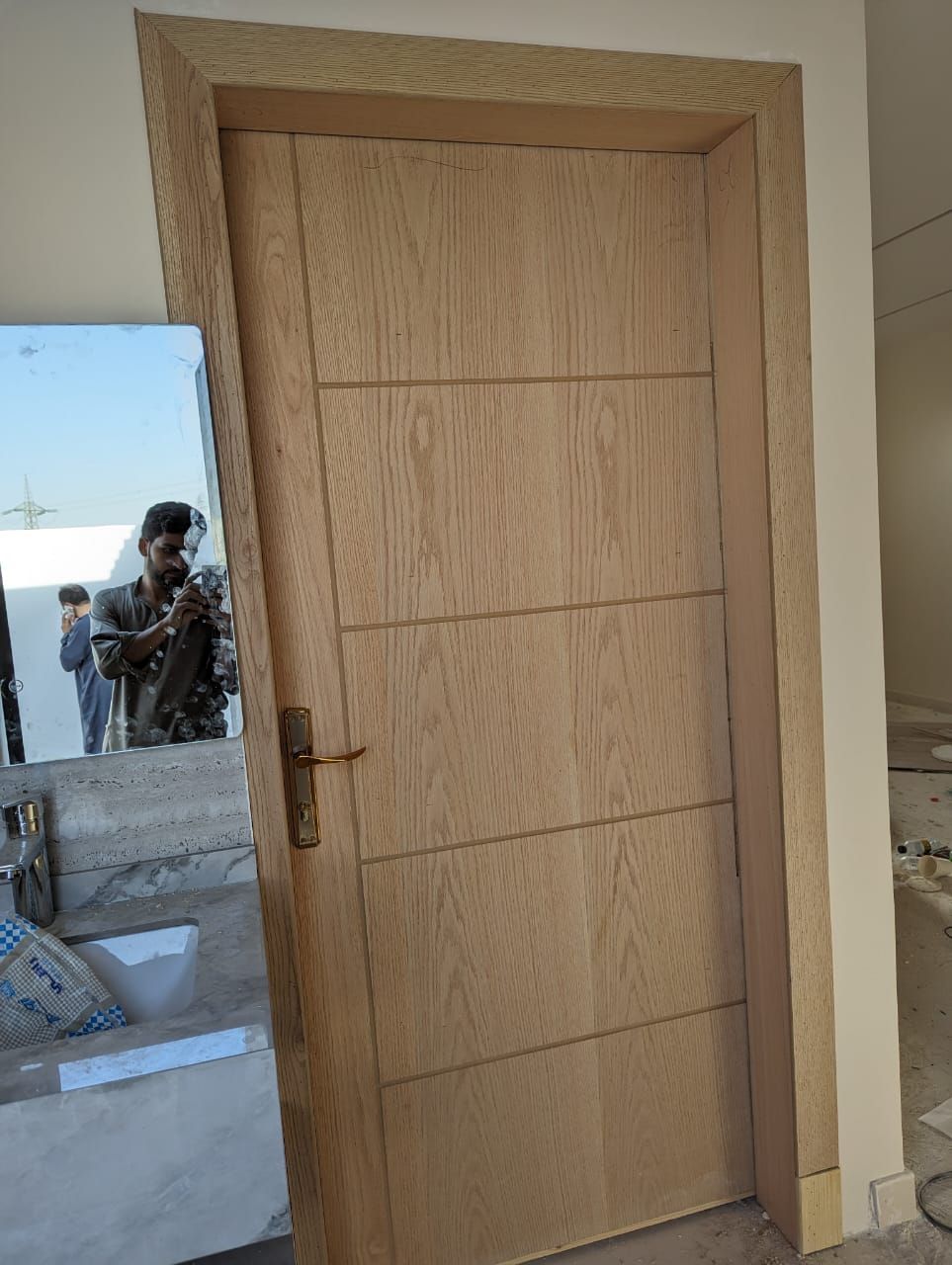 أي ابواب خشب تفصيل