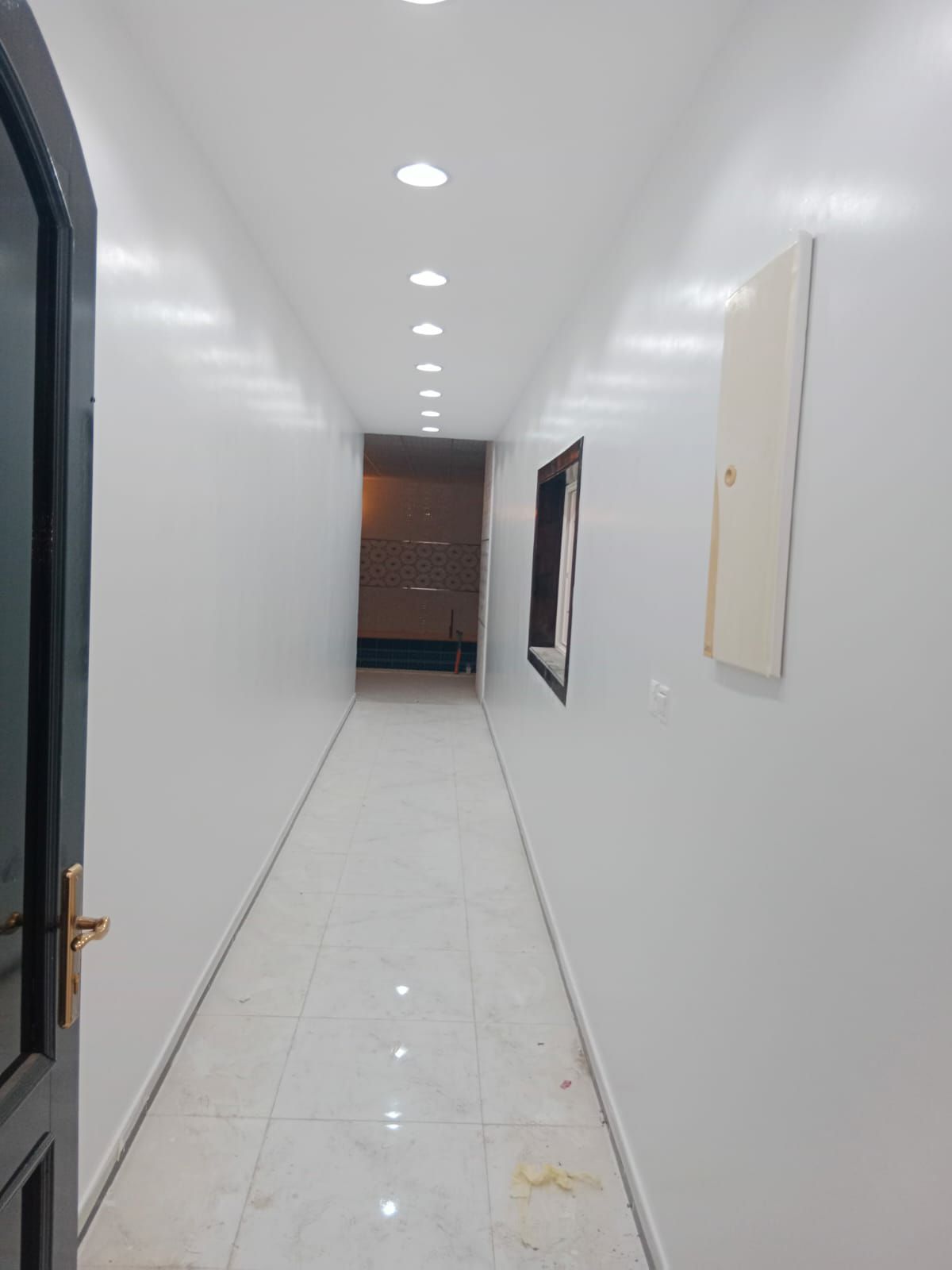 معلم دهانات داخليه وخارجيه واسعار مناسبه جدا لسنا