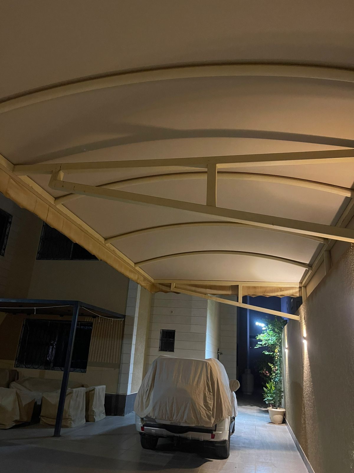 مظلات سيارات مظلات مسابح 0500733830