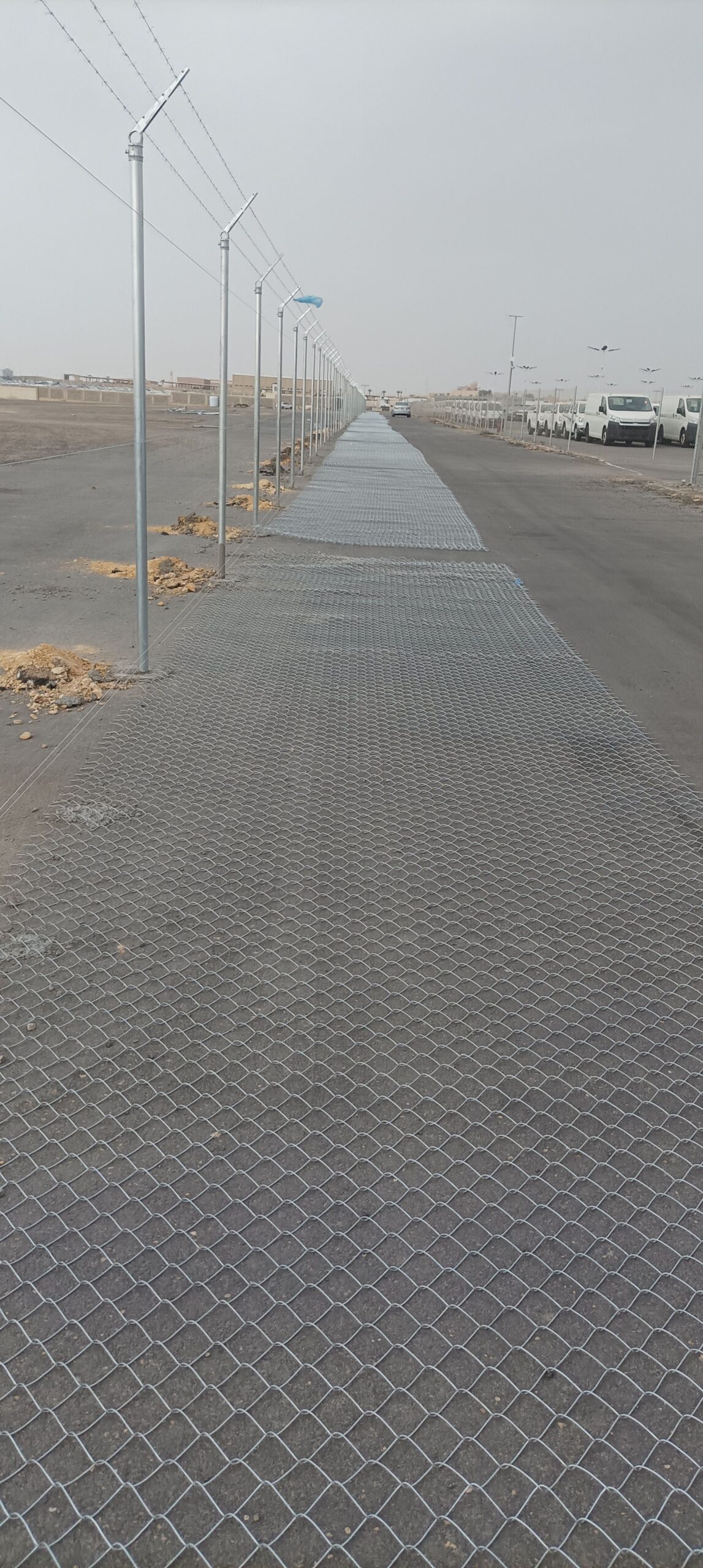 مقاول اسياج امنيه بجميع انواعها شبوك بجميع المقاسا