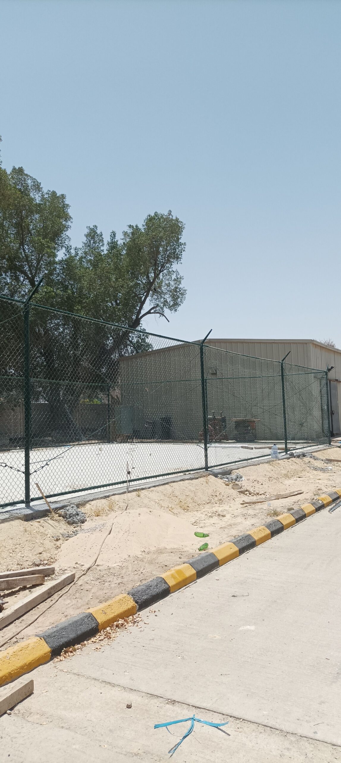 مقاول اسياج امنيه بجميع انواعها شبوك بجميع المقاسا