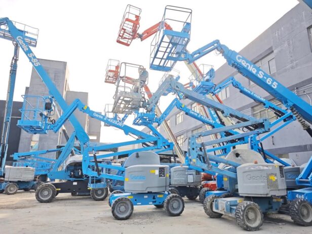 سيزرلفت للايجار مانلفت للايجار رافعة عمال للايجار