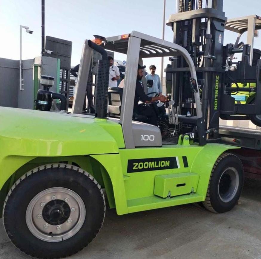 فركليف رافعه شوكيه لتاجير اليومي وشهري 3 طن 7 طن 1