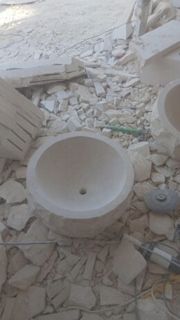احواض حجر طبيعي