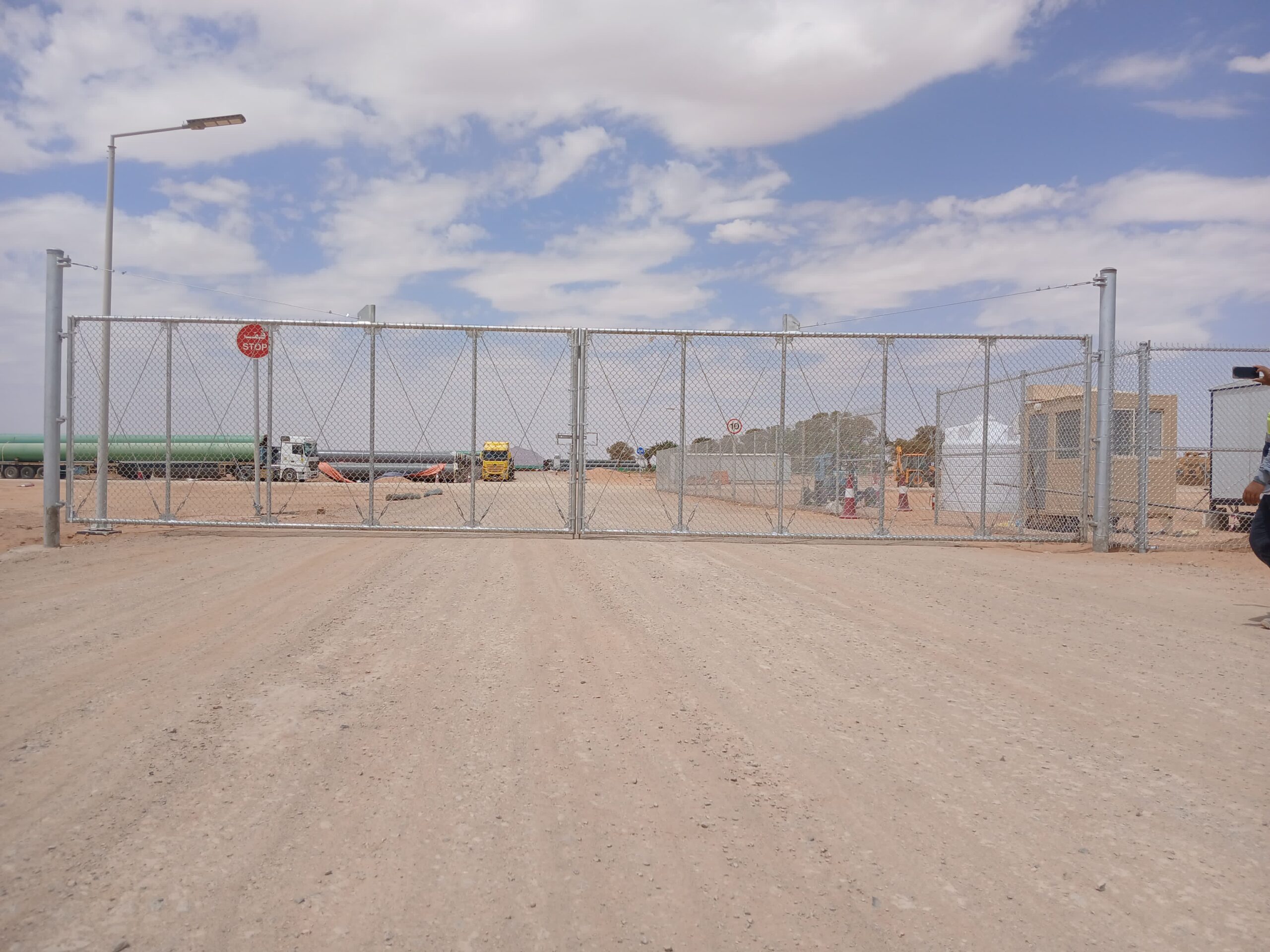 تركيب وتوريد شبوك ابو شاجع للمقاولات اشبوك