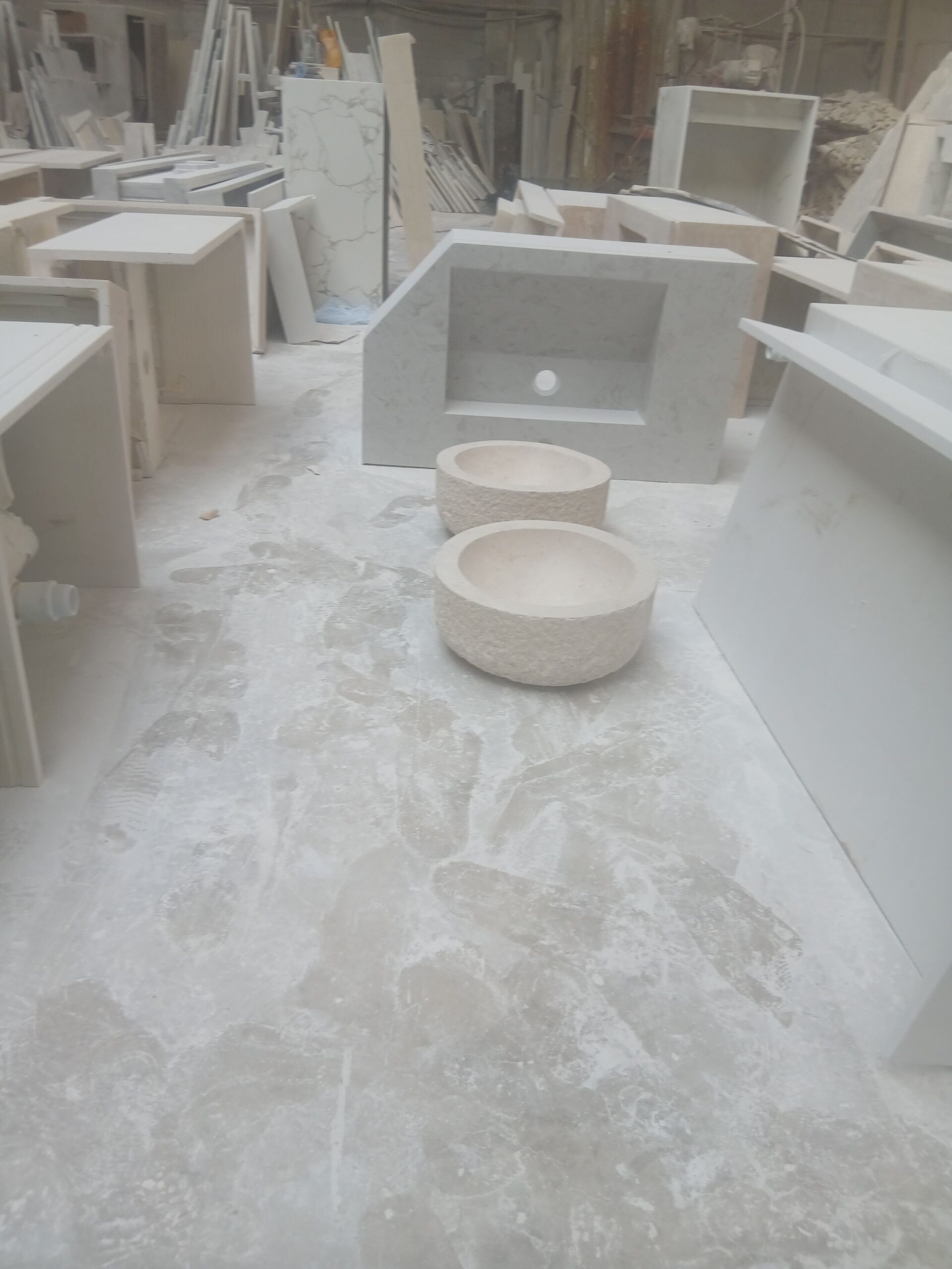 احواض حجر طبيعي