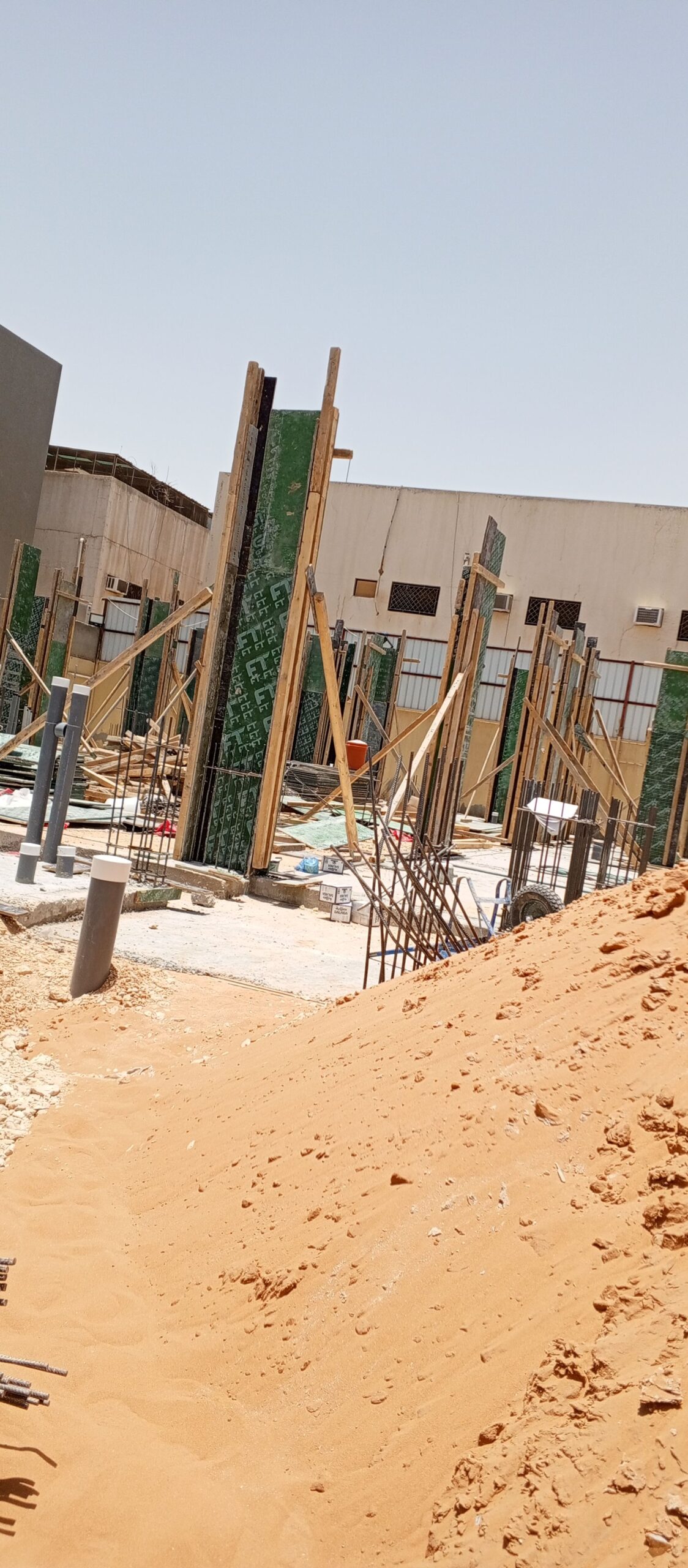 مقاول ترميم وملاحق