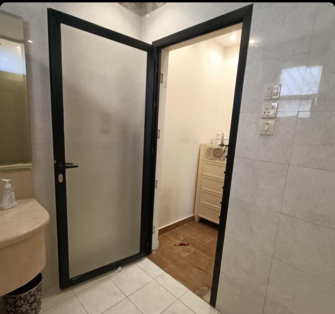 أبواب المنيوم شباك أبواب حديد سواتر مظلات