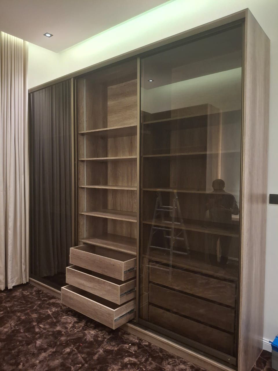 نجار صيانه جميع الدواليب والأبواب وكل شىء يخص النج