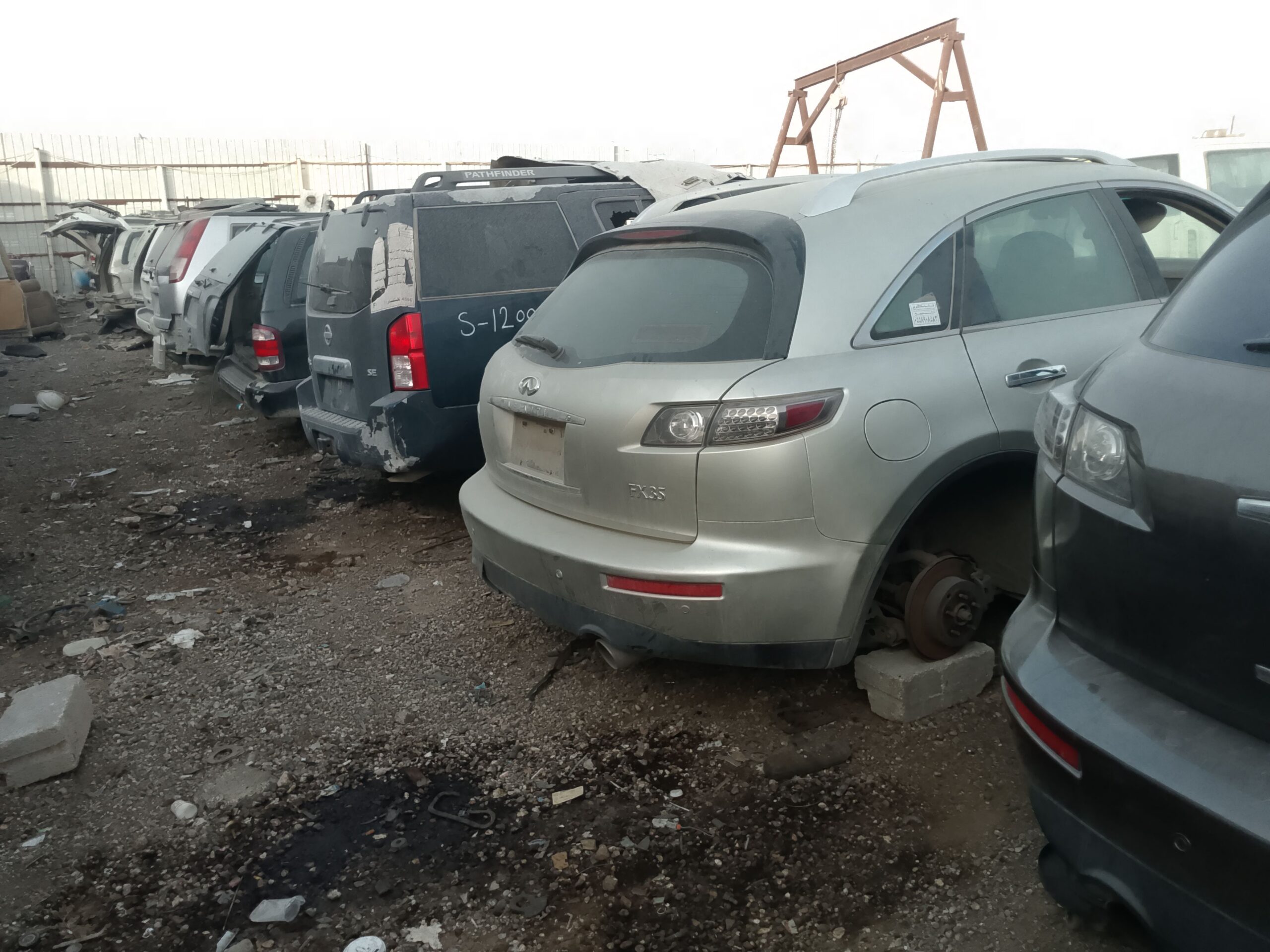 الرياض تشليح الحائر لجميع قطع غيار السيارات المستع