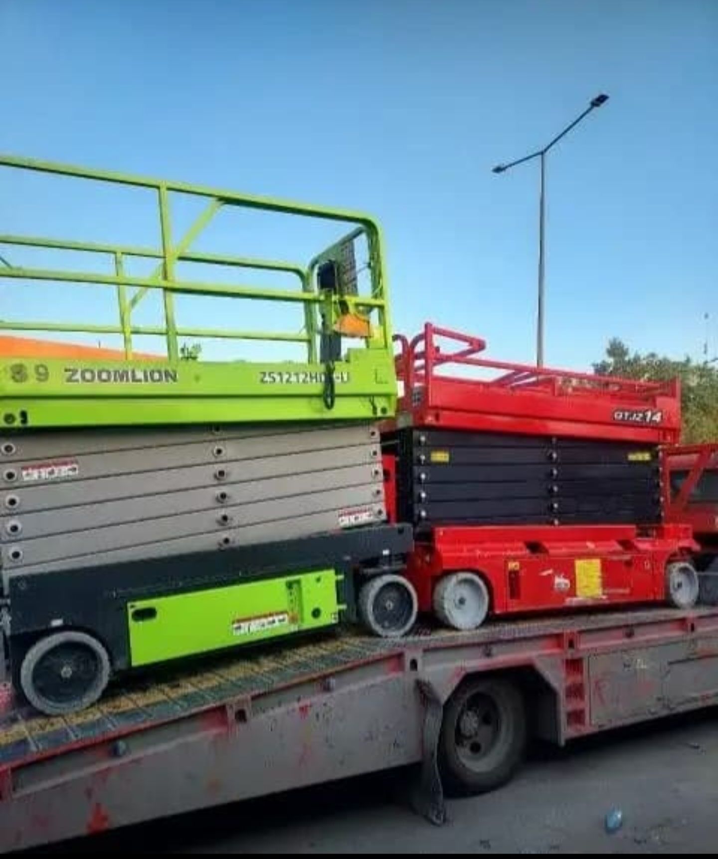 سيزرلفت ومانلفت للايجار شهري سنوي أسبوعي يومي