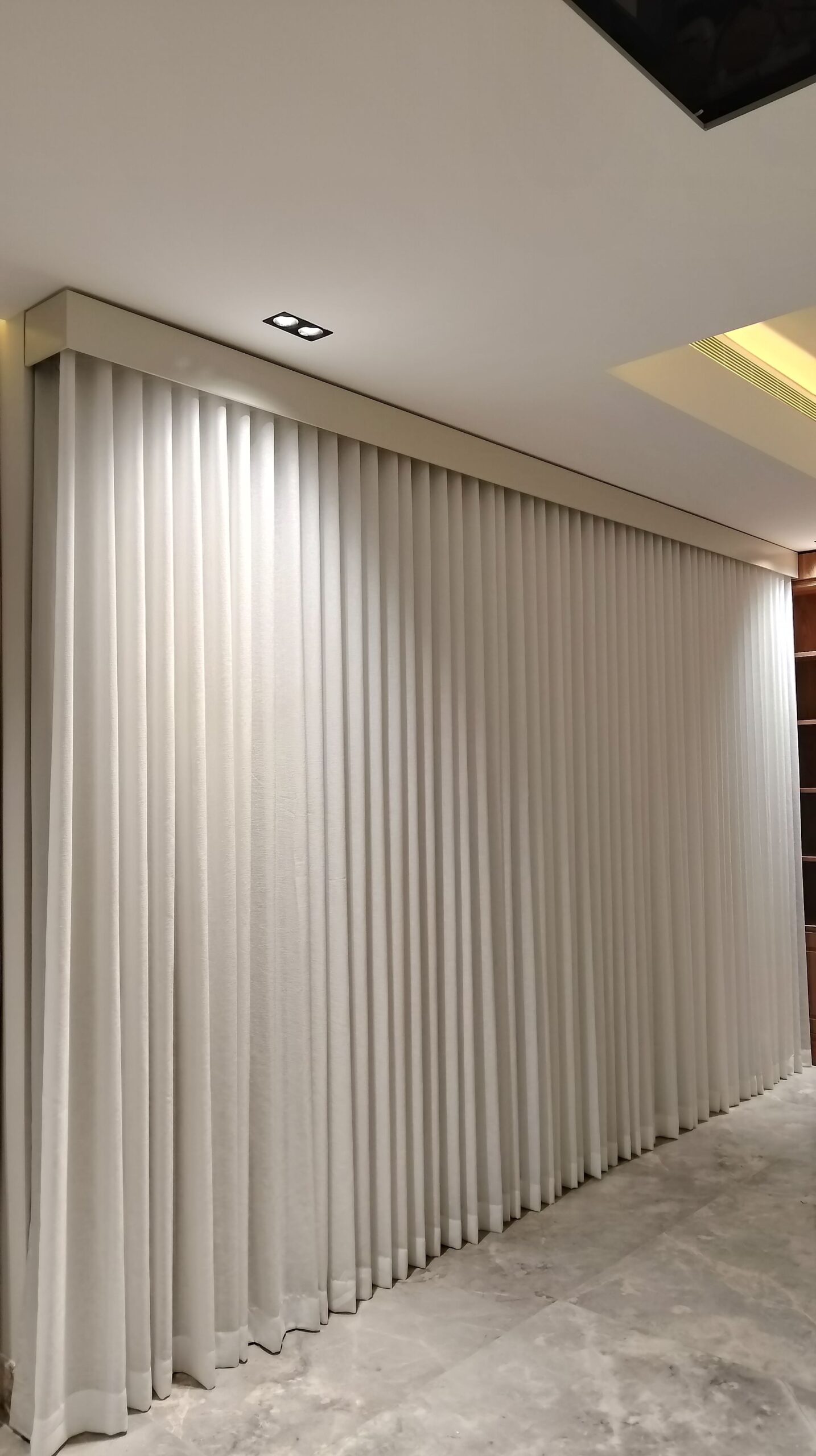 ستائر فاخرة وجذابه