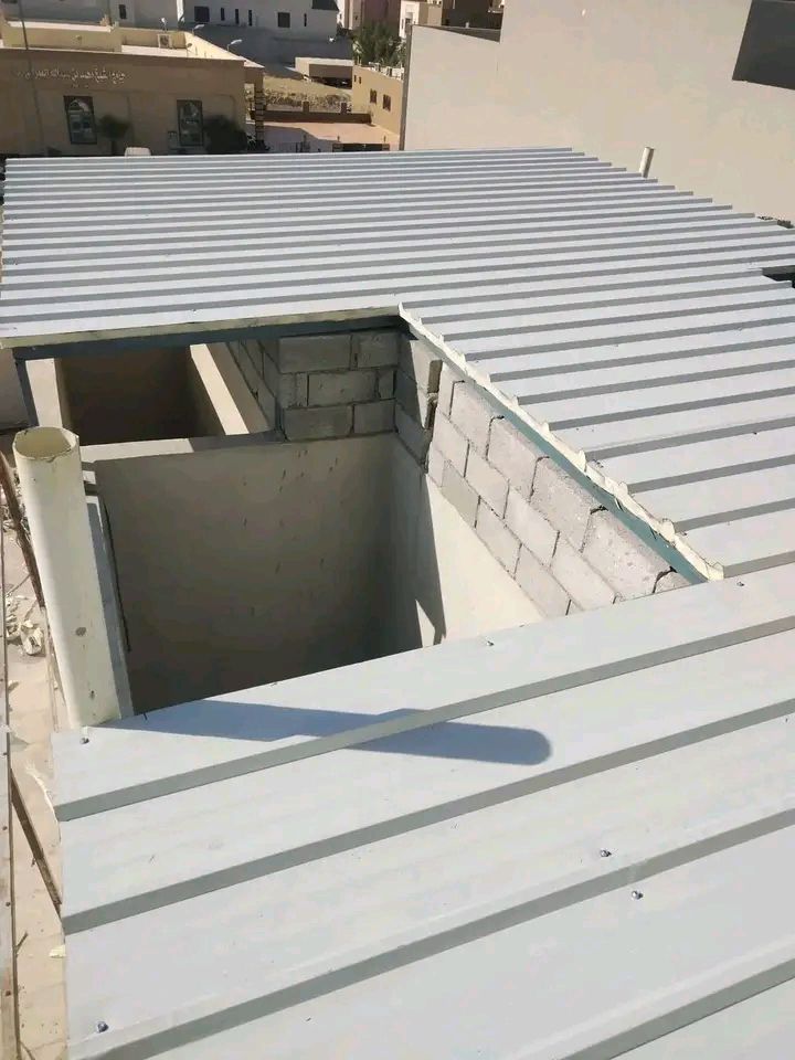 توريد وتركيب سندوش بنل وبيوت شعروجميع أعمال الحداد