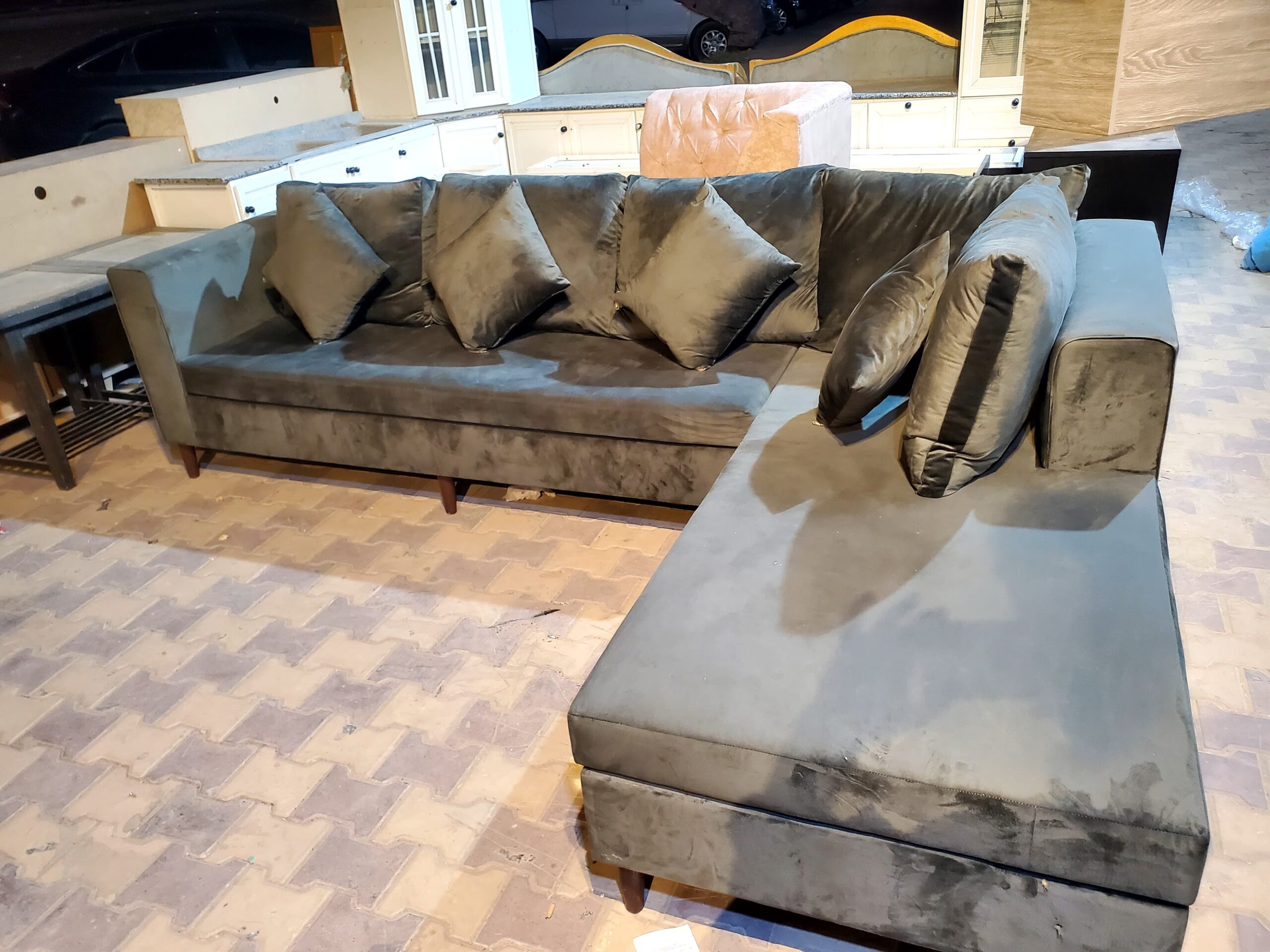 مجالس كنب شبه الجديد