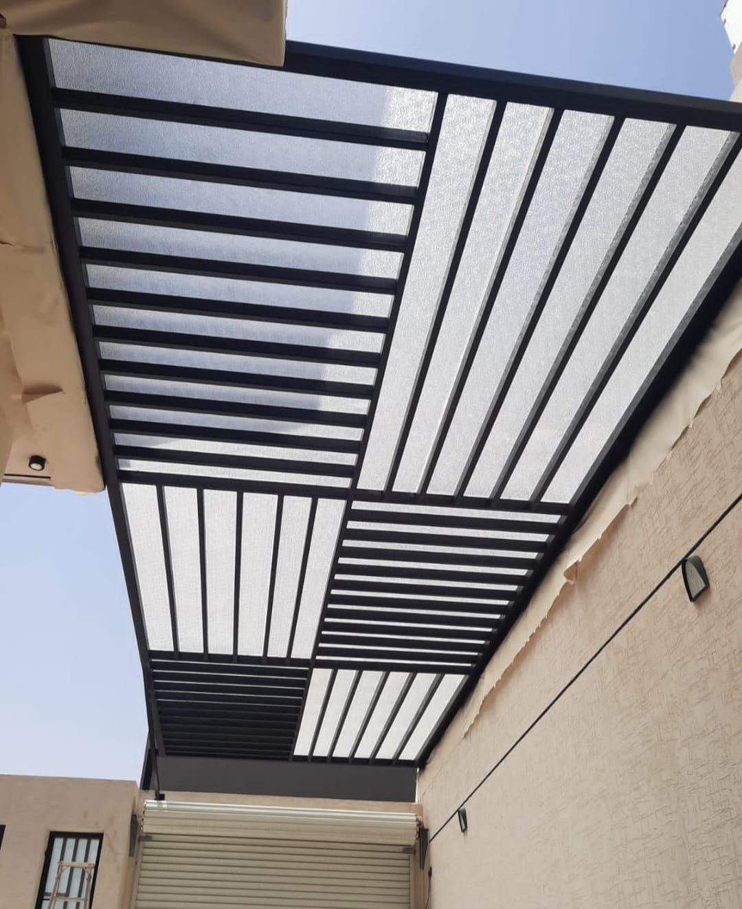 مظلات جده تركيب مظلات 0500733830