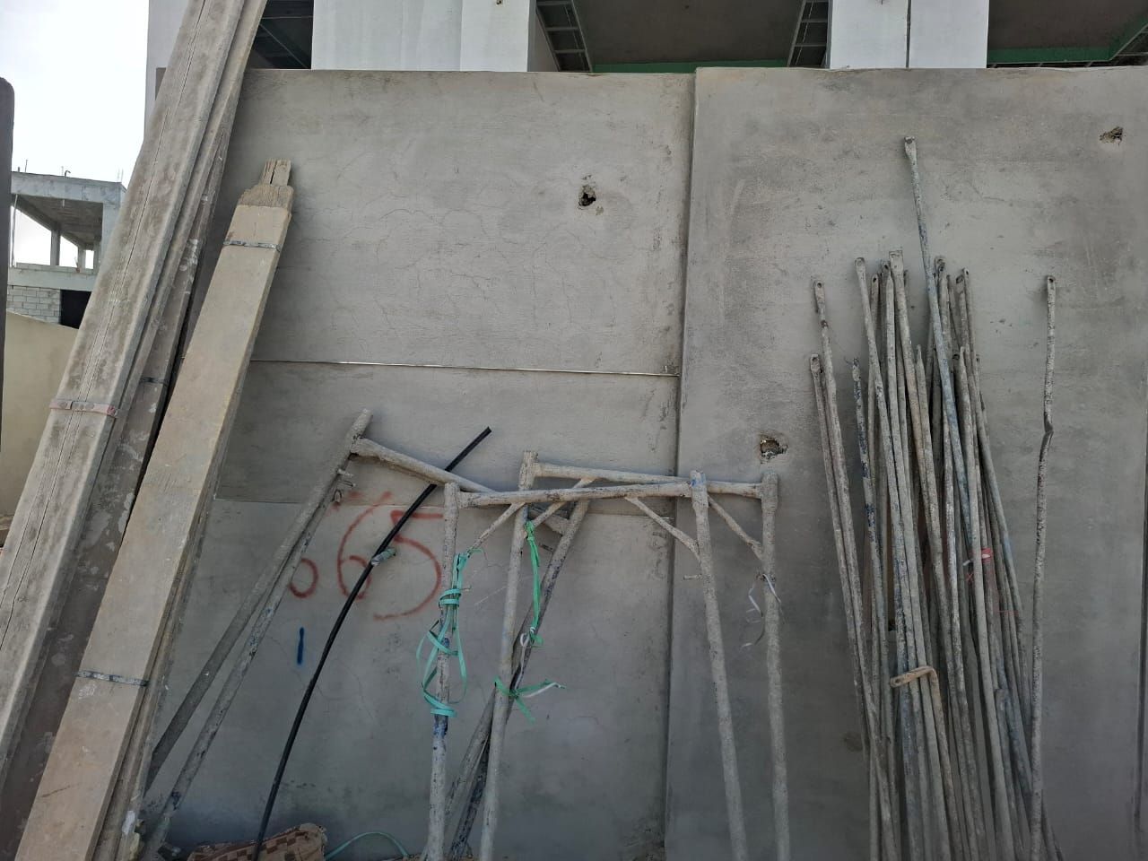 معلمين تلياس مصري