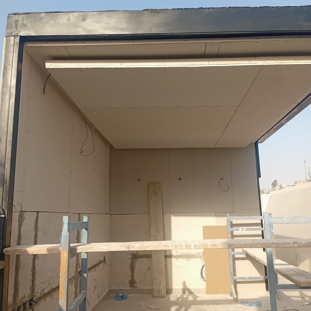 معلم جبس امبورد جبس بلدی سقف مستعار سمنٹ بورد