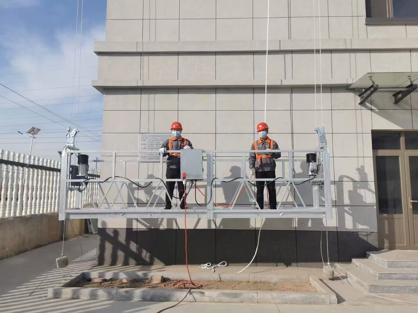 لتاجير وبيع السقيل جندوله الكهربية