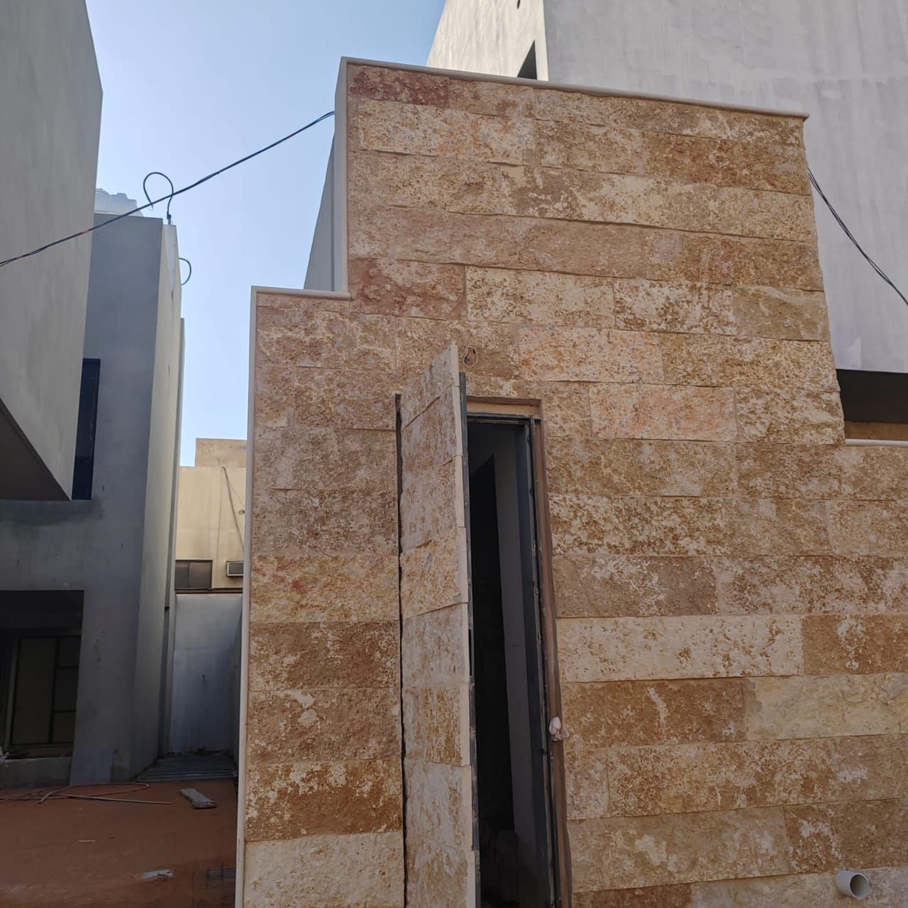 معلم حجر ورخام