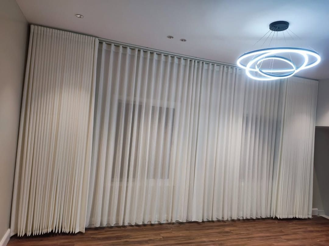 ستائر وايفي