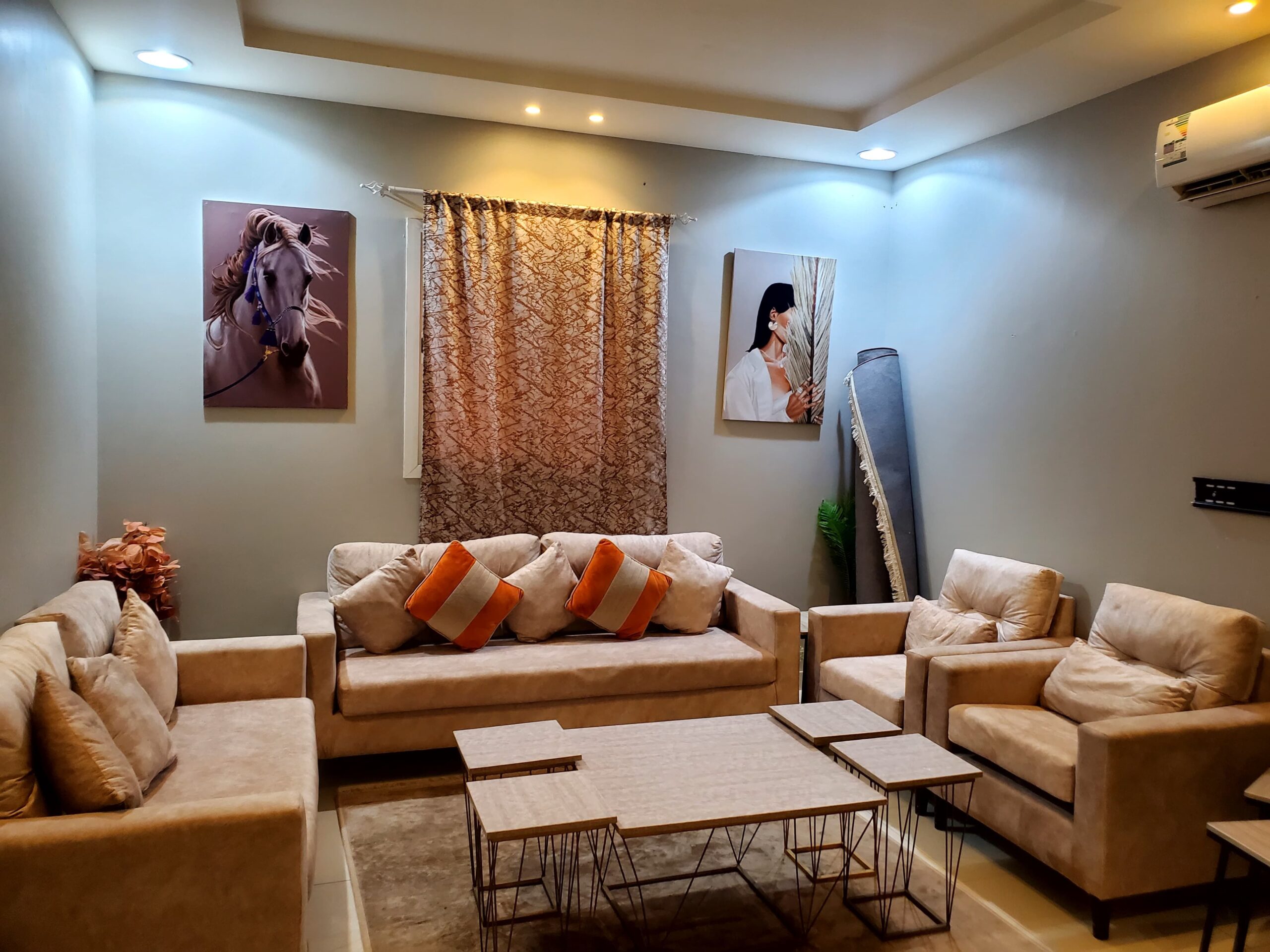 مجالس كنب شبه الجديد