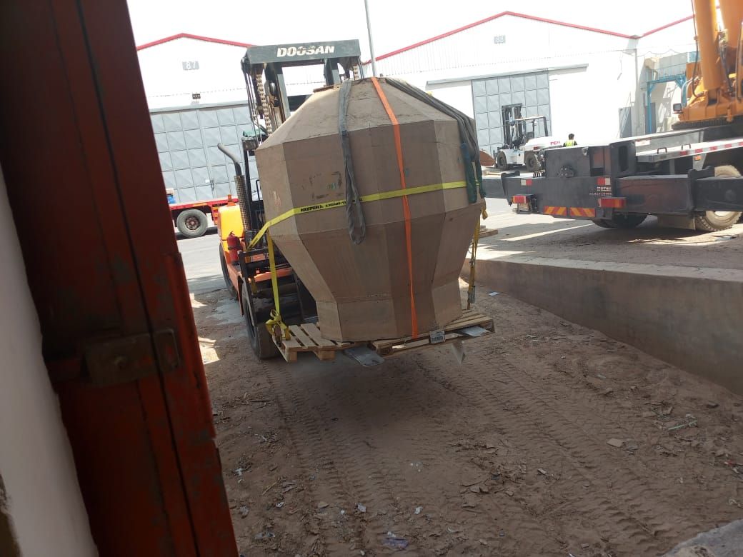 الرياض لتأجير الرافعات الشوكيه بجميع انواعها الاحج