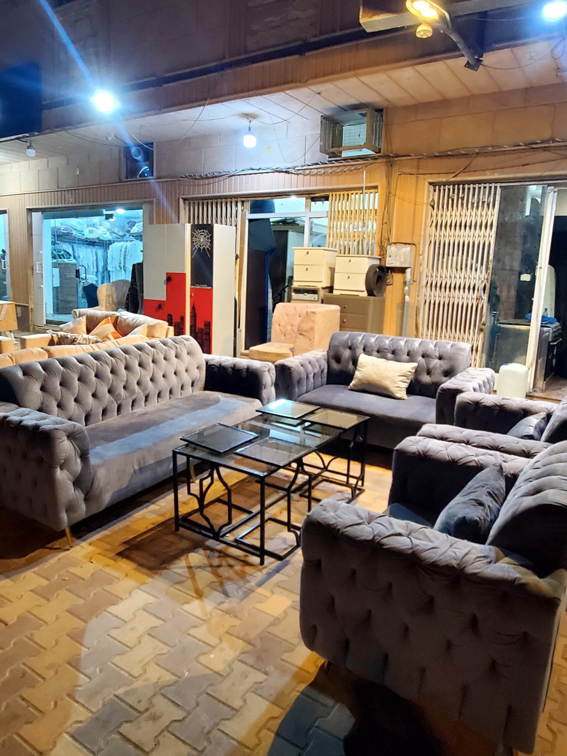 مجالس كنب شبه الجديد