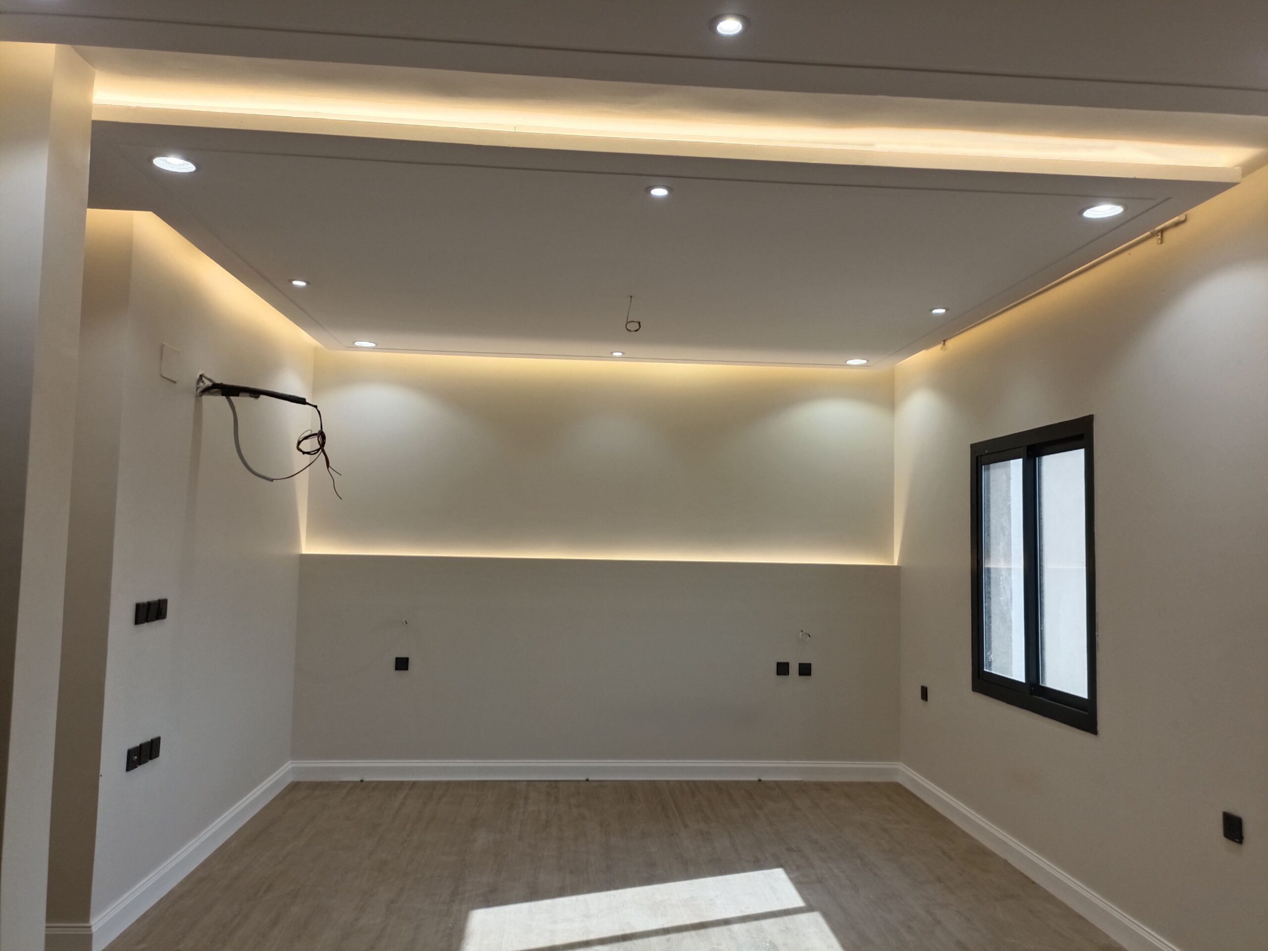 جده للديكورات والدهانات