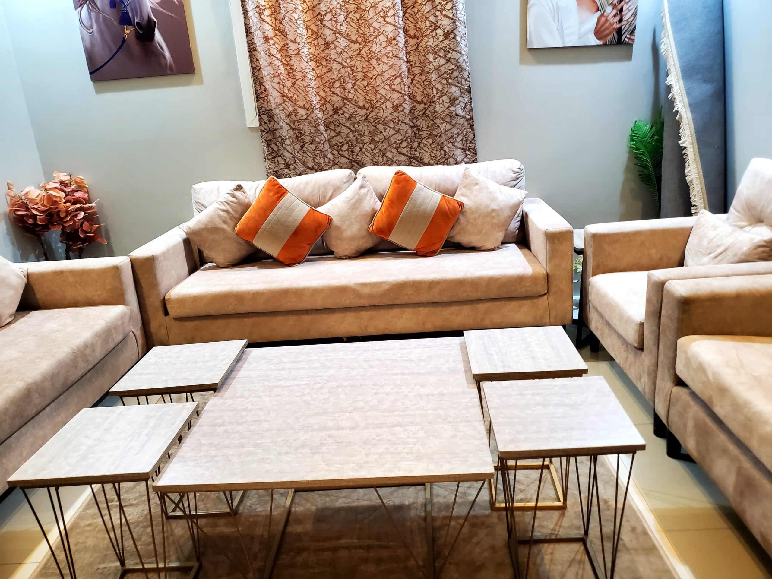 مجالس كنب شبه الجديد