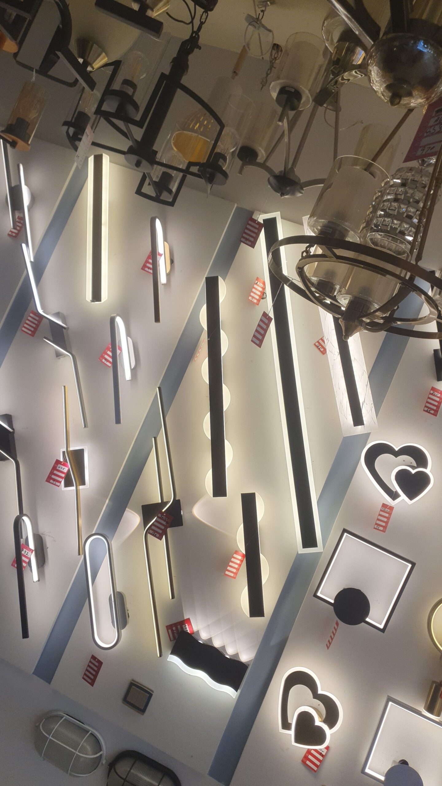 كهربائى منازل بجده كهربائى وسباك صيانه تاسيس وتشطي