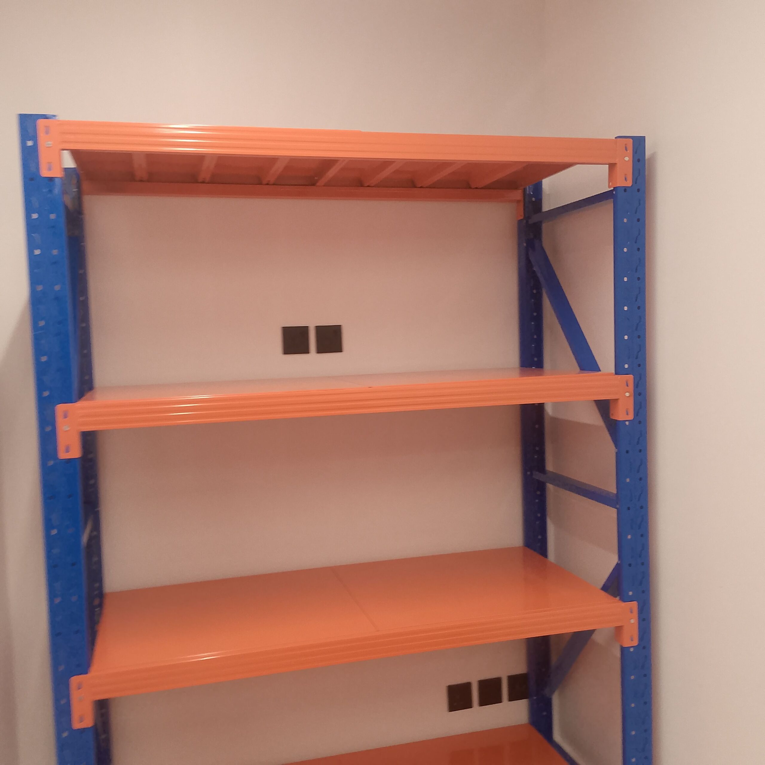 رفوف تخزين ارفف مستودع رفوف محلات بقاله