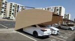 مضلات سيارات وبيوت شعر ملكي