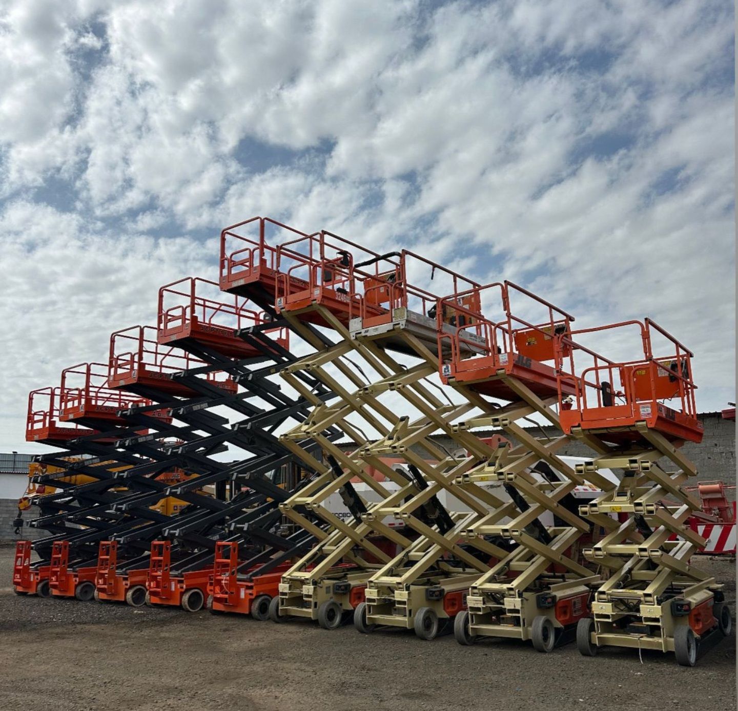 سيزرلفت ومانلفت للايجار شهري سنوي أسبوعي يومي