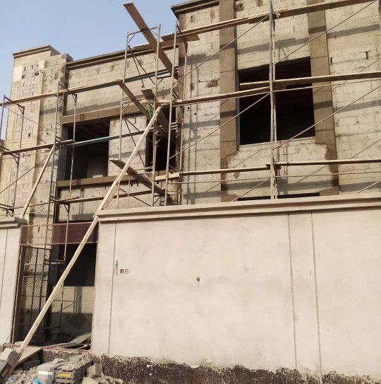 مليس في المدينه المنوره جميع انواع الرياسه والبروف