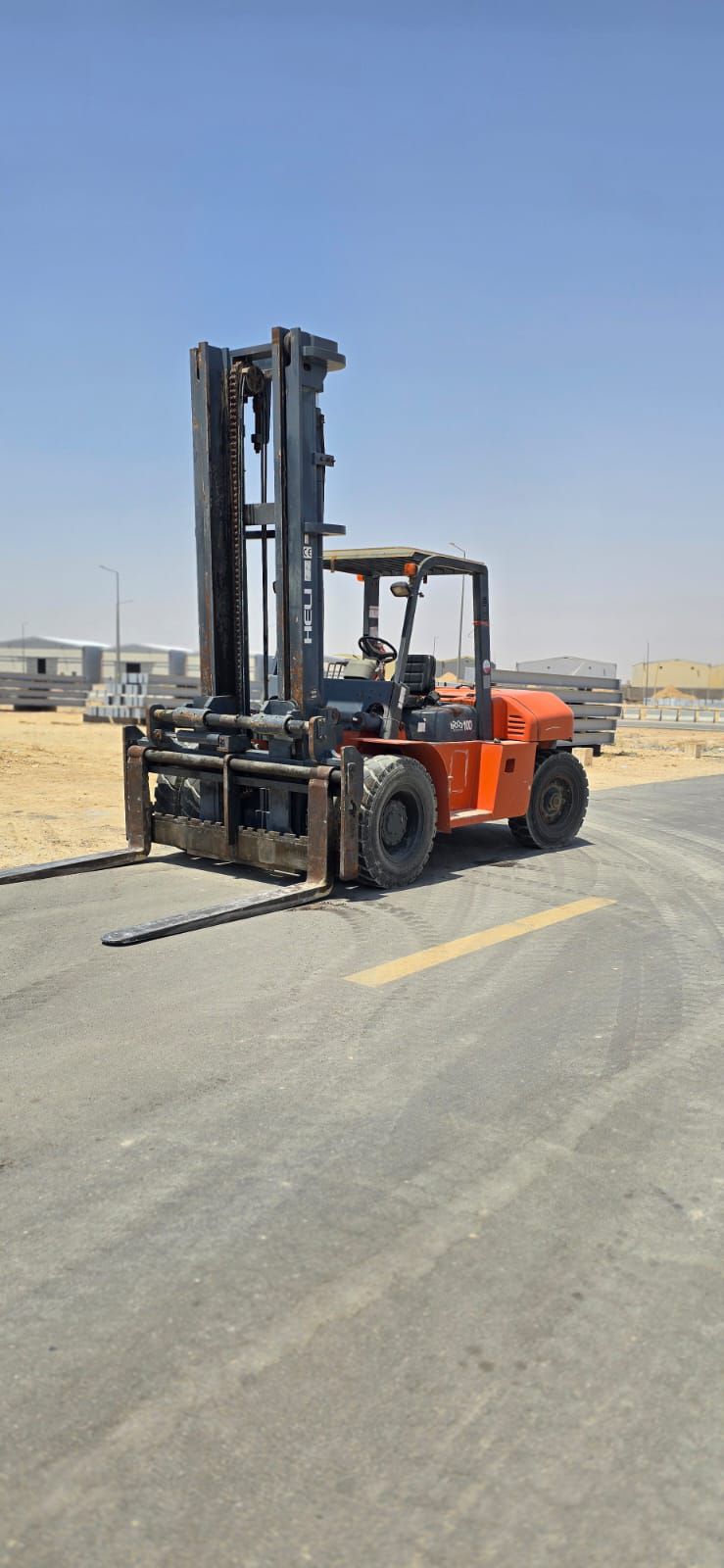 فركليف رافعه شوكيه لتاجير اليومي وشهري 3 طن 7 طن 1