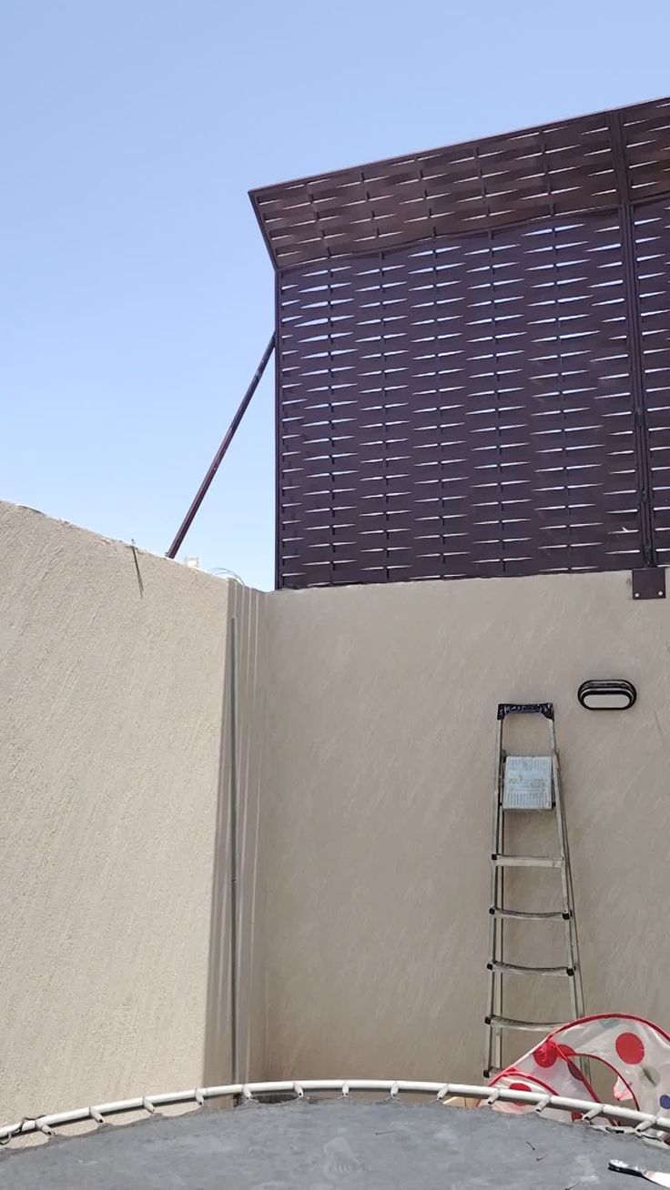 مضلات سواتر خيام قرميد غرف ومستودعات #سندويتش بنل