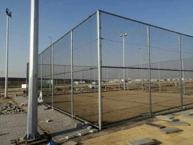 نقوم بتورد وتركيب جميع النواع الشبوك بعدت النواعها