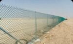 تسوير المزارع والأراضي البيضاء وتركيب شبوك الملاعب