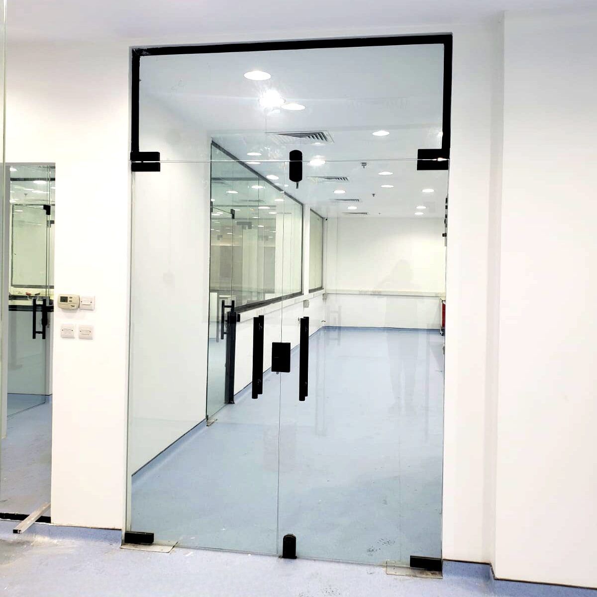 زجاج سكريت ومرايات الشرقية السعودية 0565027566