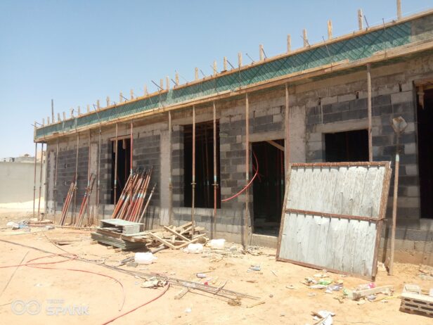 مقاول بناء
