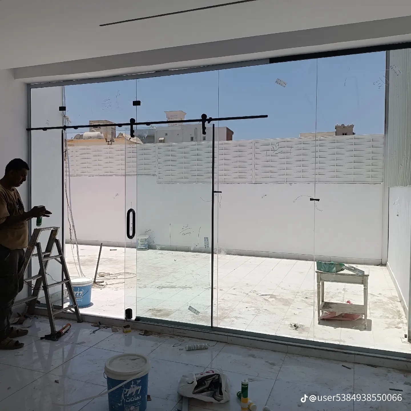 زجاج سكريت بيش هروب صبياء