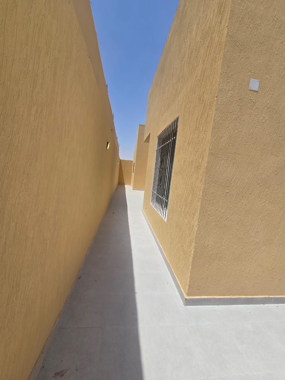 مقاول ترميمات