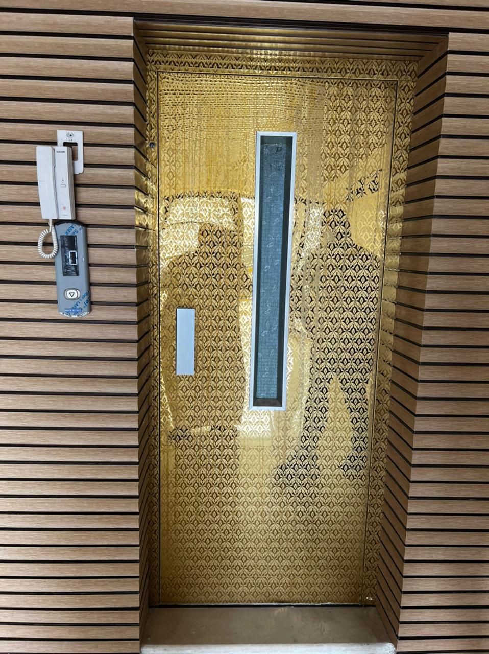 توريد وتركيب وصيانة جميع انواع المصاعد الكهربائية