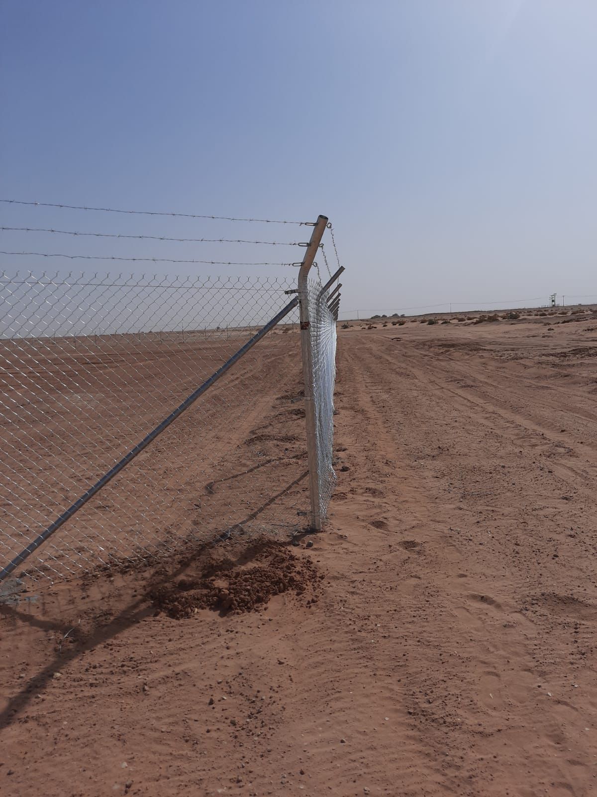 مقاول توريد وتركيب شبوك