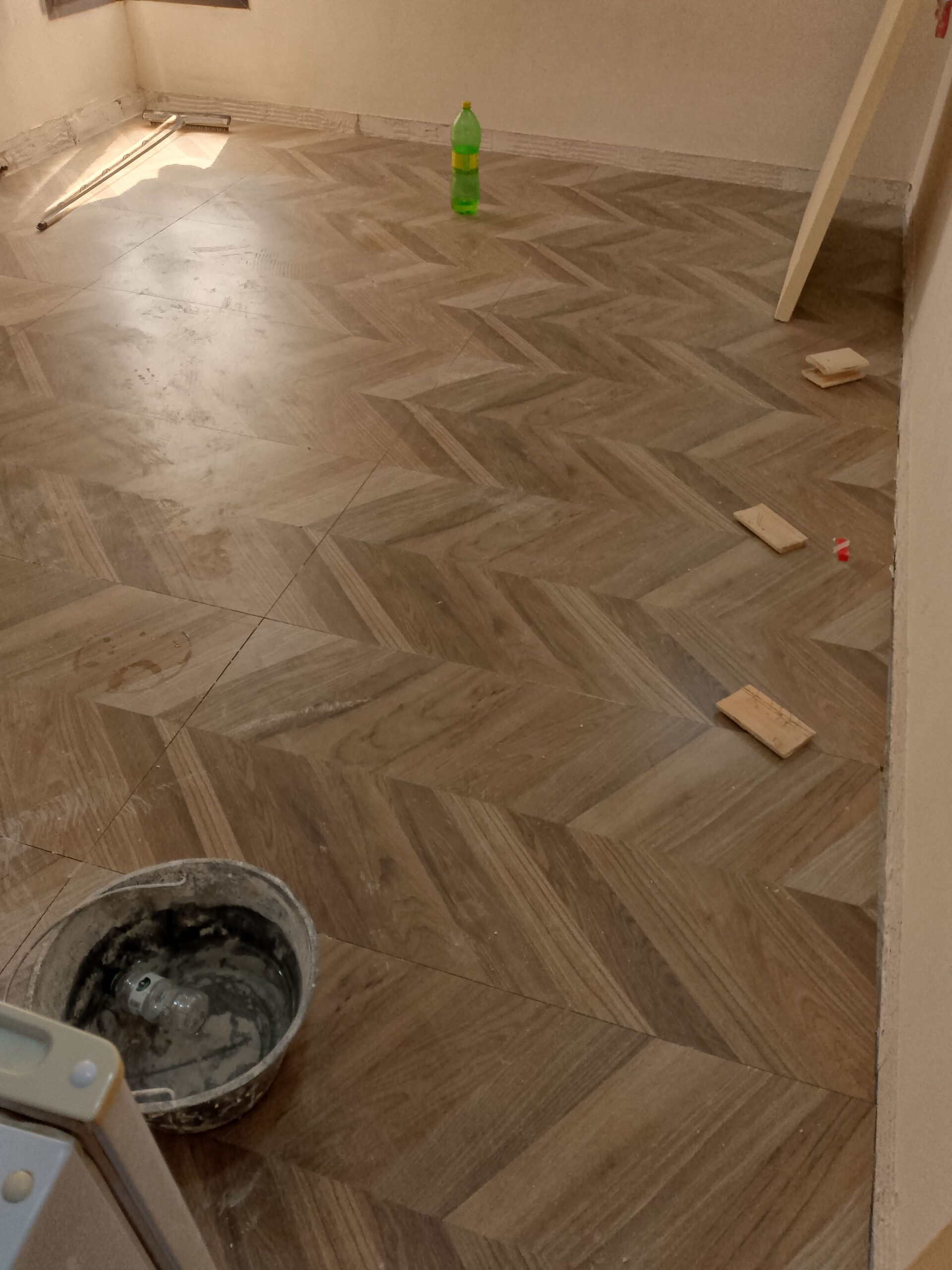 معلم بلاط السيرميك البرسلان شارع بلال بن ربع مخراج