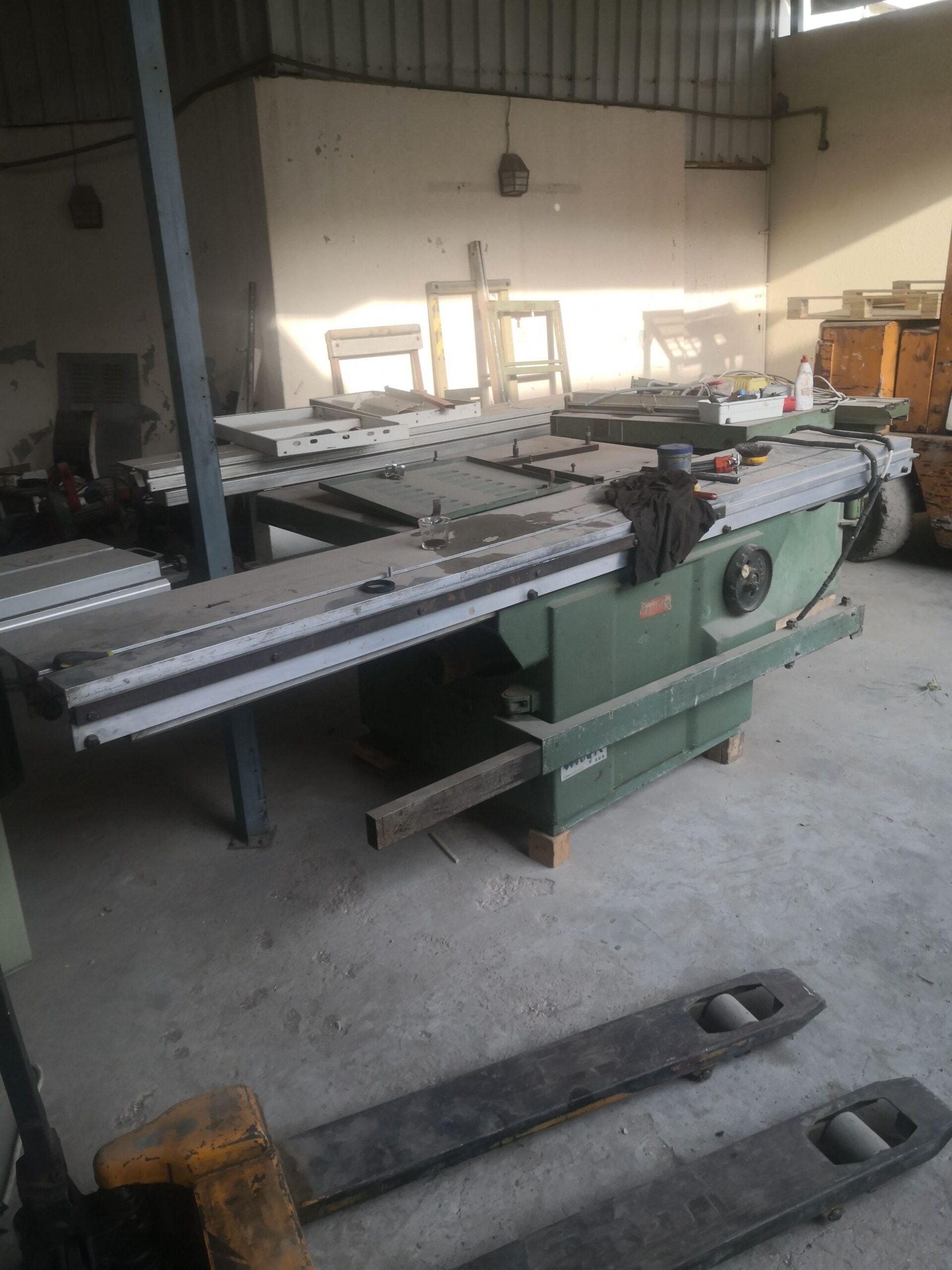 الرياض صناعية ااسلي