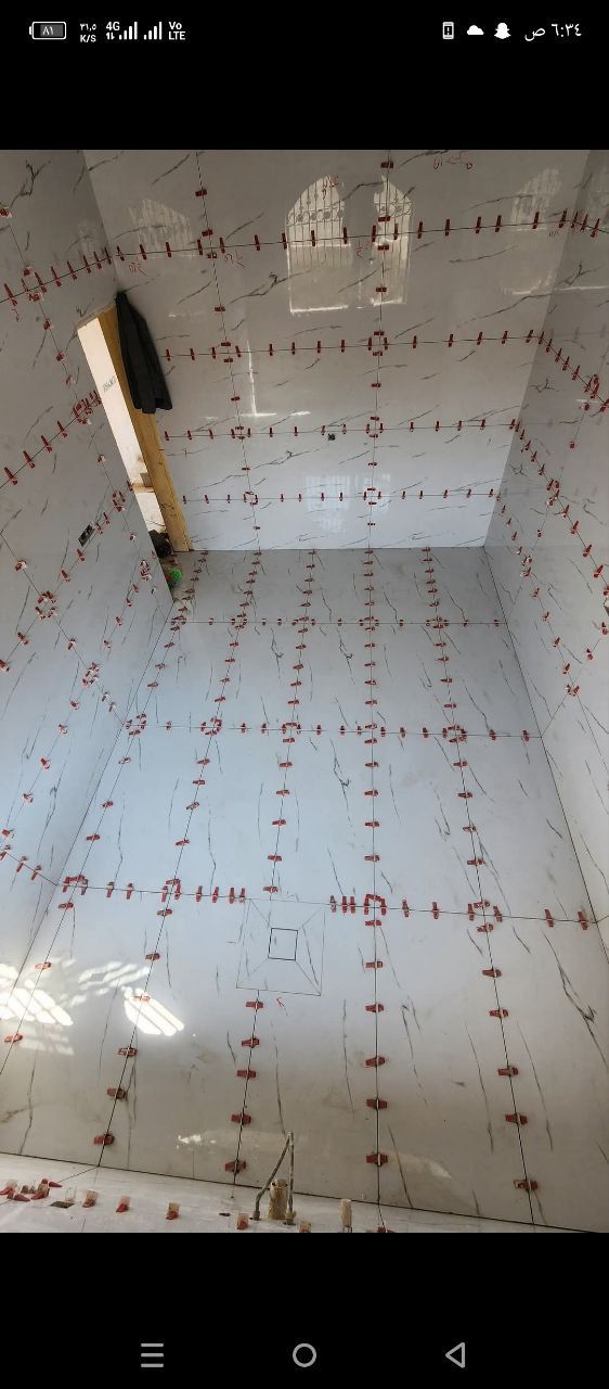 معلم بلاط السيرميك البرسلان روخام بناء تليس داخل ا