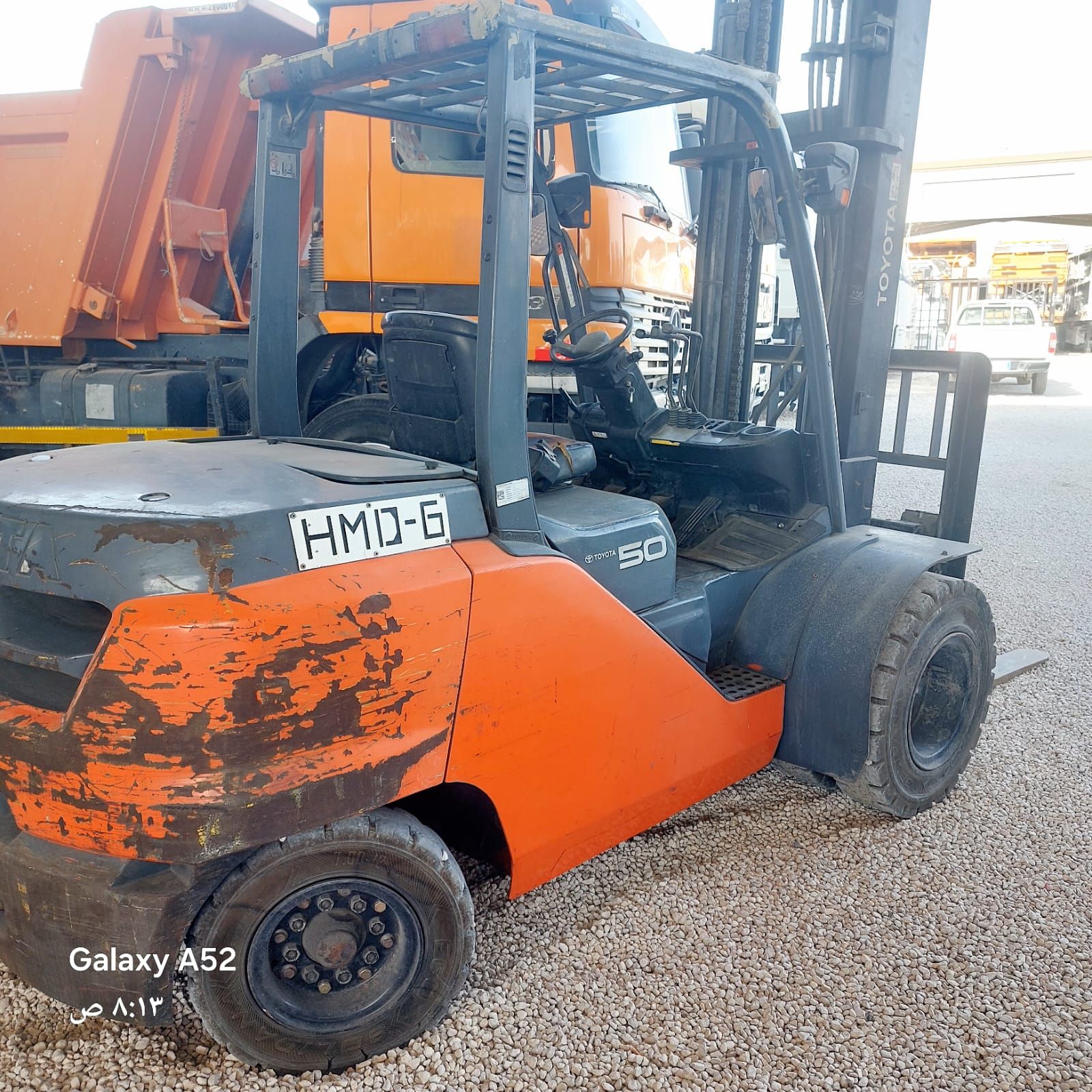 لتأجير الرافعات الشوكيه بجميع احجامها