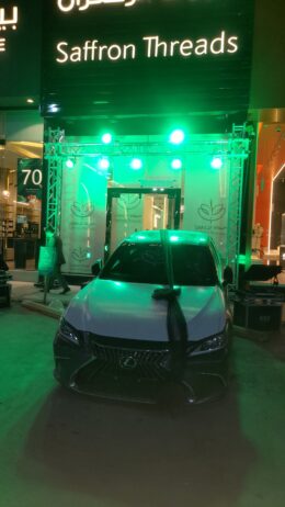 اضاءه لمبات اضاءات كشافات قوس بالونات راقصه افتتاح
