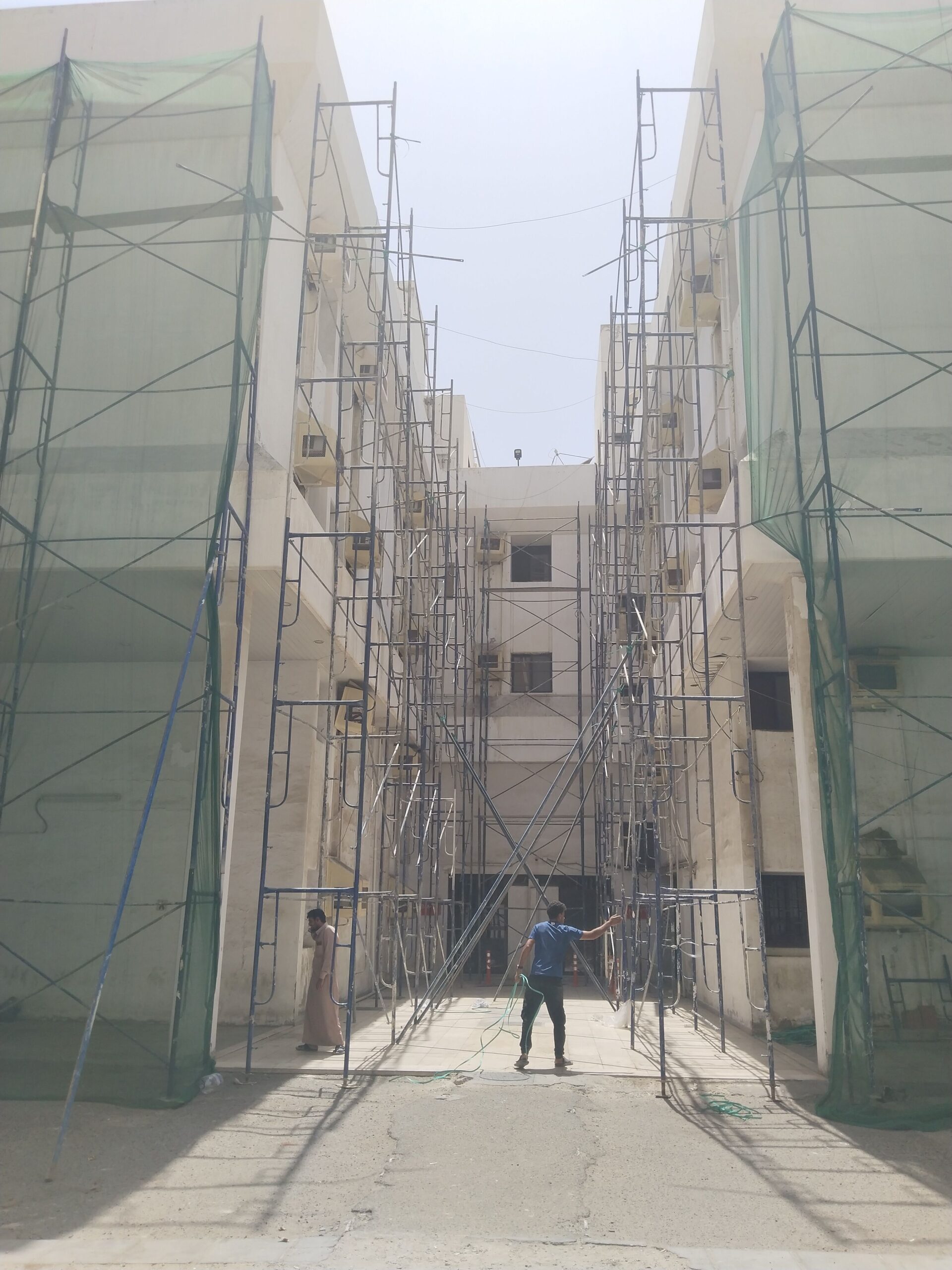 سقالات ايجار وتركيب وفك لجميع انحاء جده بسعار مناس